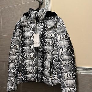 ZARA  SNAKEPRINT JACKET w/faux fur lined hood